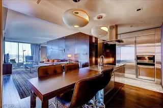 Photo #5: 2727139 Listing 