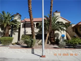 Photo #1: 2727153 Listing