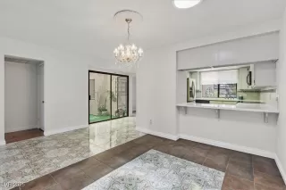 Photo #4: 2727157 Listing 