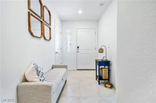 Photo #3: 2727163 Listing 