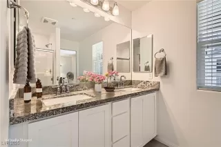 Photo #5: 2727192 Listing 