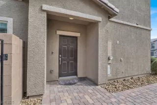 Photo #1: 2727203 Listing 