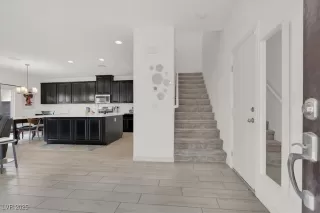 Photo #3: 2727203 Listing 