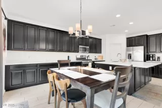 Photo #5: 2727203 Listing 