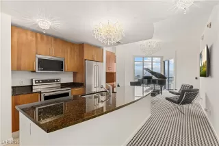 Photo #1: 2727208 Listing