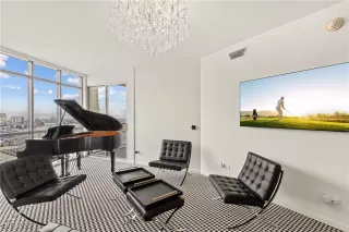 Photo #2: 2727208 Listing