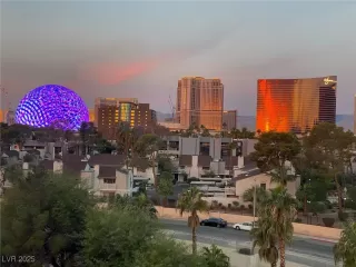 Photo #1: 2727258 Listing