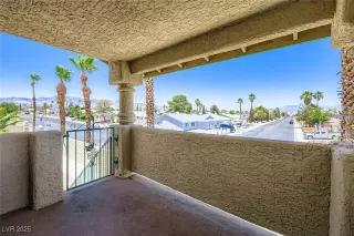 Photo #1: 2727262 Listing 