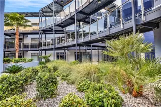 Photo #6: 2727286 Listing