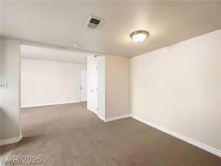 Photo #2: 2727305 Listing 