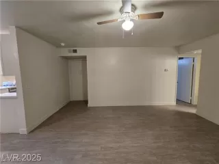 Photo #4: 2727324 Listing 