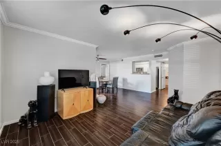 Photo #5: 2727386 Listing 