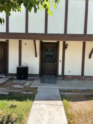 Photo #1: 2727442 Listing 