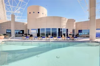 Photo #3: 2727443 Listing 