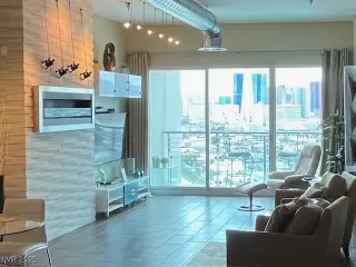 Photo #4: 2727443 Listing 