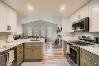 Photo #6: 2727470 Listing 