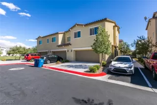 Photo #2: 2727484 Listing 