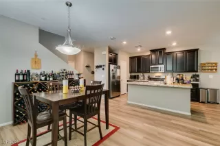 Photo #4: 2727484 Listing 