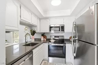 More Details about MLS # 2727548 : 601 CABRILLO CIRCLE 644