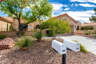 Photo #3: 2727597 Listing