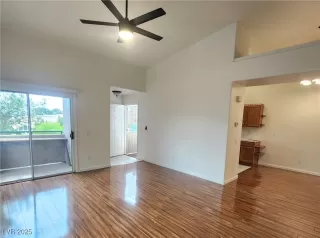 Photo #5: 2727652 Listing 