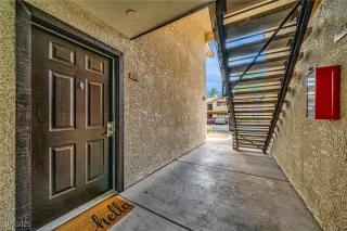 Photo #2: 2727670 Listing 