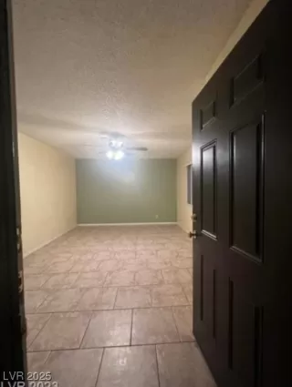 Photo #1: 2727674 Listing 