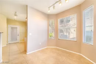 Photo #4: 2727690 Listing 