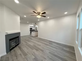 Primary Photo for MLS#: 2727704