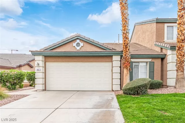 MLS: 2727705 Condo For Sale