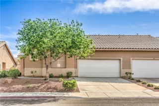 Photo #1: 2727717 Listing