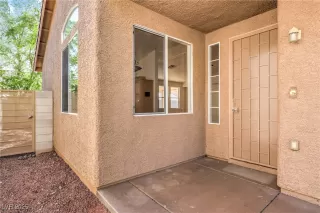 Photo #2: 2727717 Listing