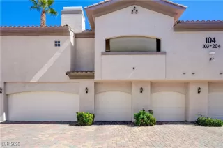 Photo #2: 2727725 Listing