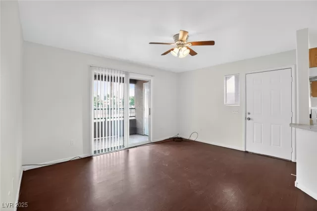 MLS: 2727729 Condo For Sale