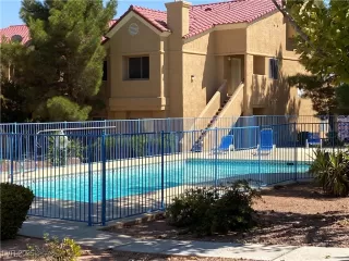 Photo #1: 2727734 Listing 