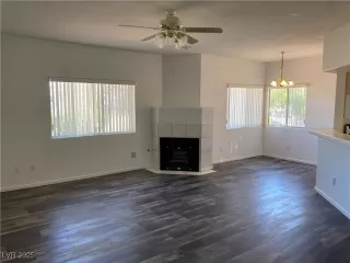 Photo #4: 2727734 Listing 