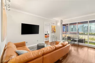 Photo #4: 2727753 Listing 