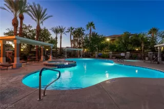 Photo #2: 2727767 Listing