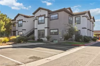 Browse active condo listings in TRAVERSE POINT