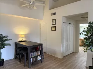 Photo #2: 2727804 Listing