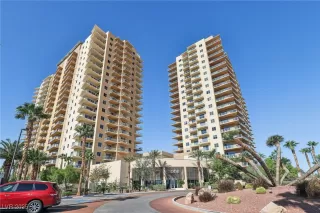 Photo #3: 2727818 Listing 