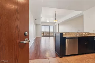 Photo #5: 2727818 Listing 