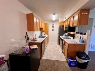 Photo #6: 2727822 Listing 