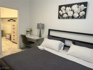 Photo #5: 2727910 Listing 