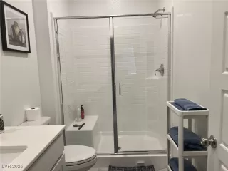 Photo #6: 2727910 Listing 