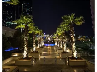 Photo #1: 2727938 Listing 