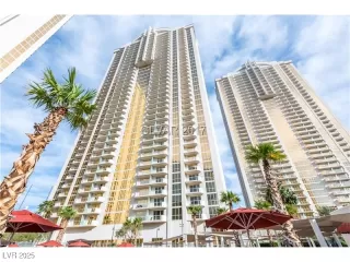 Photo #2: 2727938 Listing 