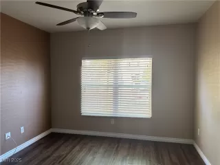 Photo #4: 2727962 Listing 