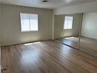 Photo #4: 2727972 Listing 