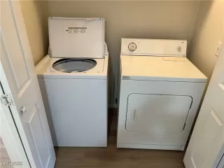 Photo #6: 2727972 Listing 